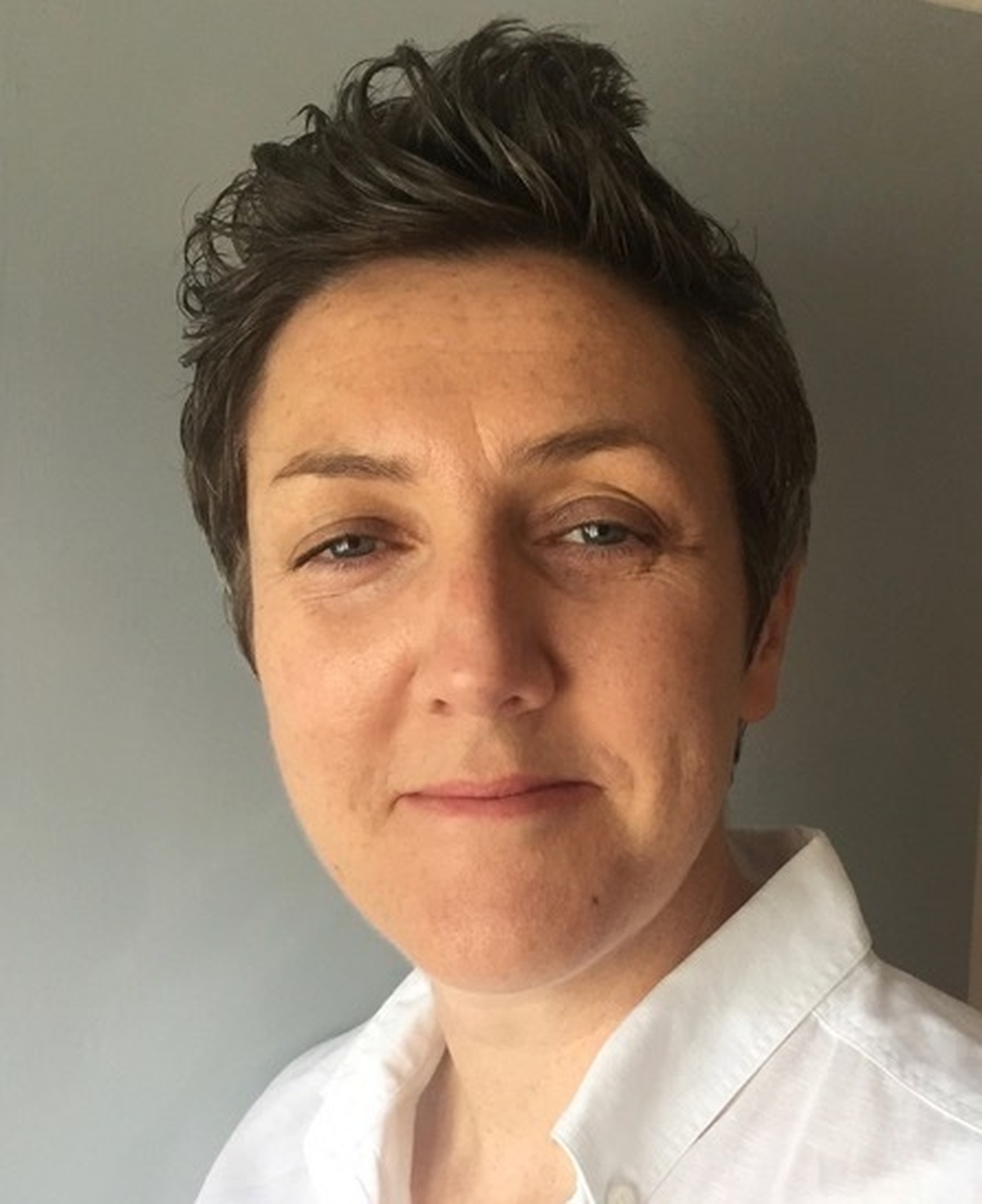  Nicola Carr