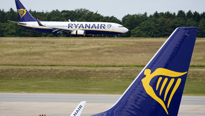 Despite passenger claims to the contrary, Ryanair issued a statement to say that "coaches were organised"