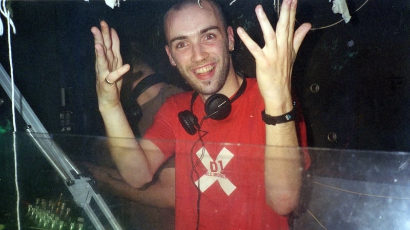 David Donohoe live at The Funnel, circa 2000