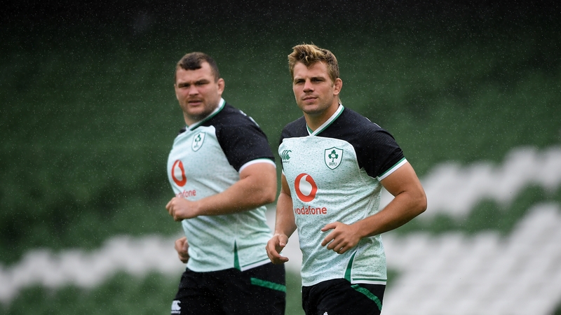 Jordi Murphy (right) has won 27 Ireland caps