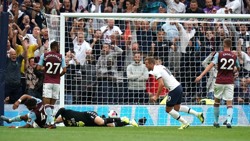 Two late goals from Harry Kane secured victory for Tottenham