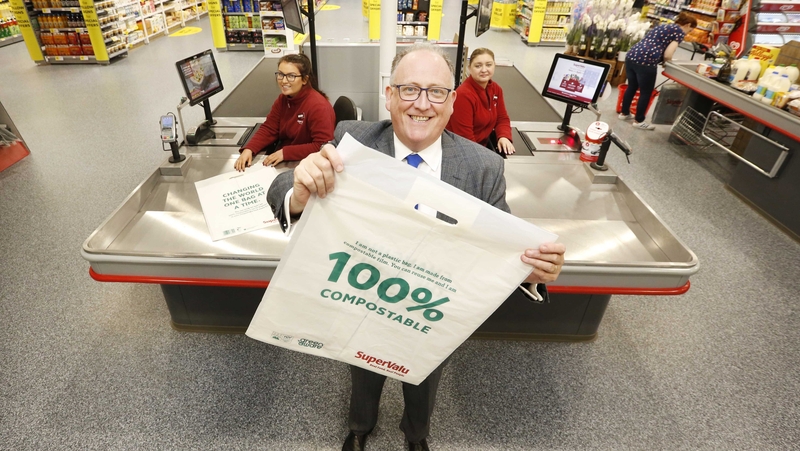Supervalu managing director Martin Kelleher shows off the retailer's compostable shopping bag