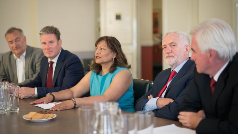 Jeremy Corbyn holds talks with other Labour MPs ahead of the meeting