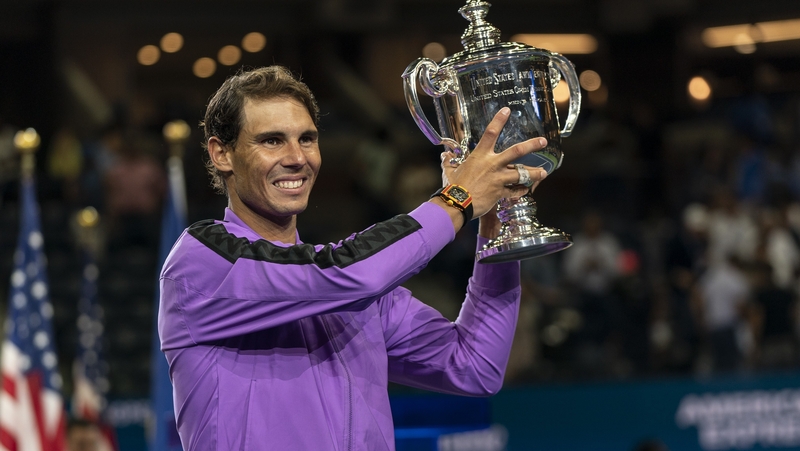 Rafael Nadal moved to within one title of Roger Federer's record total of 20