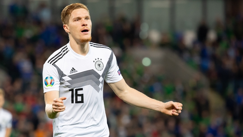 Marcel Halstenberg celebrates his stunning opener at Windsor Park