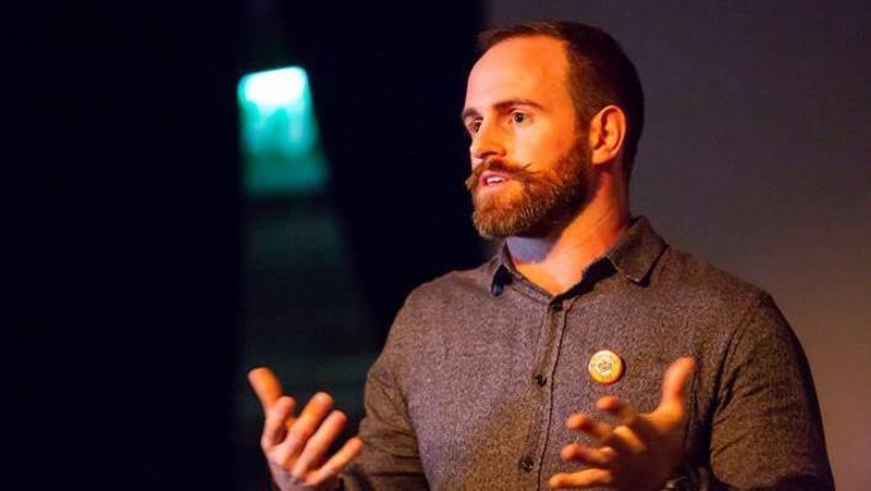 How to Square a Circle, Aisling Ní Cheallaigh and Ronan Brady's brand new blend of circus and theatre, is coming to the Dublin Fringe Festival.