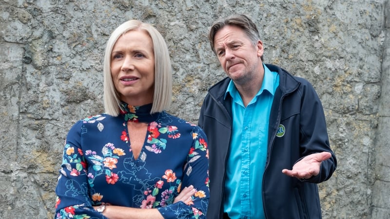 Vince is making a valiant attempt to win back Caitríona's affections