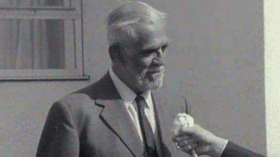 Boris Karloff in Cork (1964)