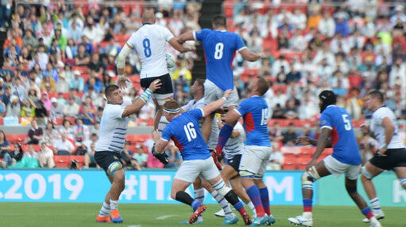 Sergio Parisse of Italy and Janco Venter of Namibia