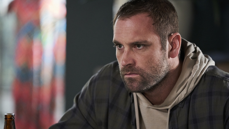 Robbo hatches a plan