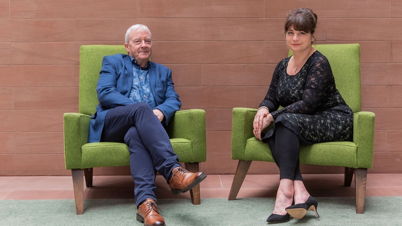 Seán Ó hÉanaigh and Mairi Anna Nic Ualraig, presenters of Sruth na Maoile which celebrates 25 years on air with a gala concert in Glór, Ennis on Saturday 5 October.