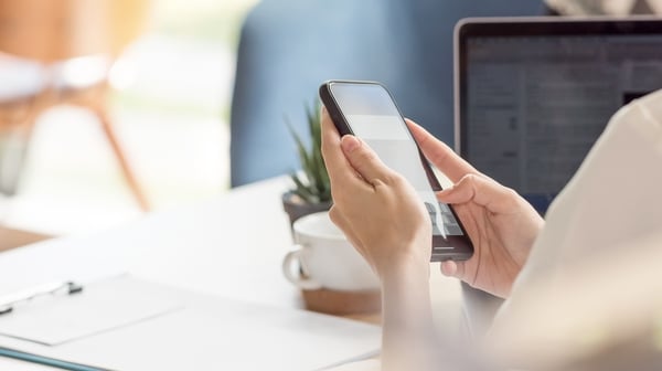 ComReg to set the rates that network operators can charge to originate a call to an 1800 Freephone number to a maximum of 0.87 cent per minute from a fixed network