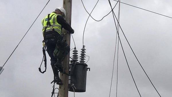ESB Networks says the large fault is focused in the Kilmacthomas area