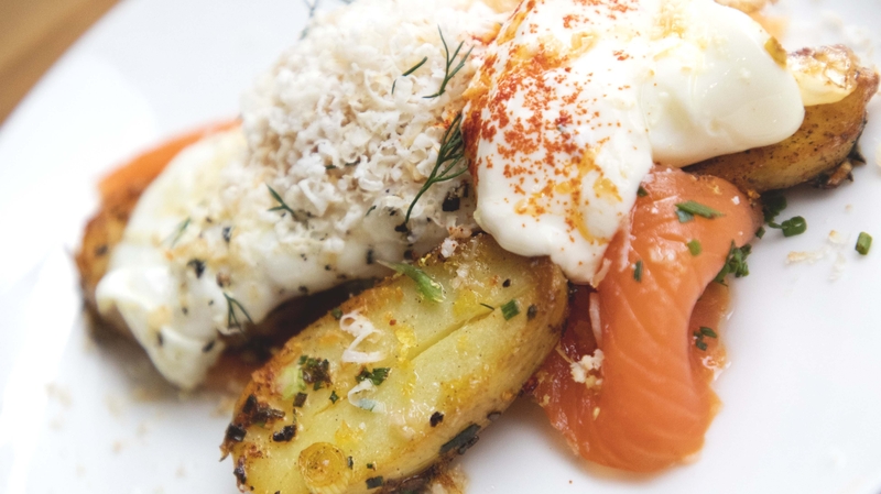 Heritage zesty potato salad, smoked salmon, fried eggs & sour cream.