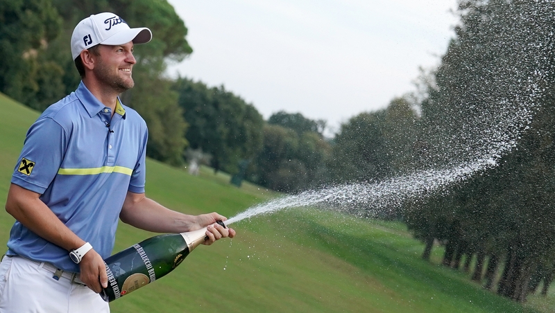 Bernd Wiesberger celebrates his victory