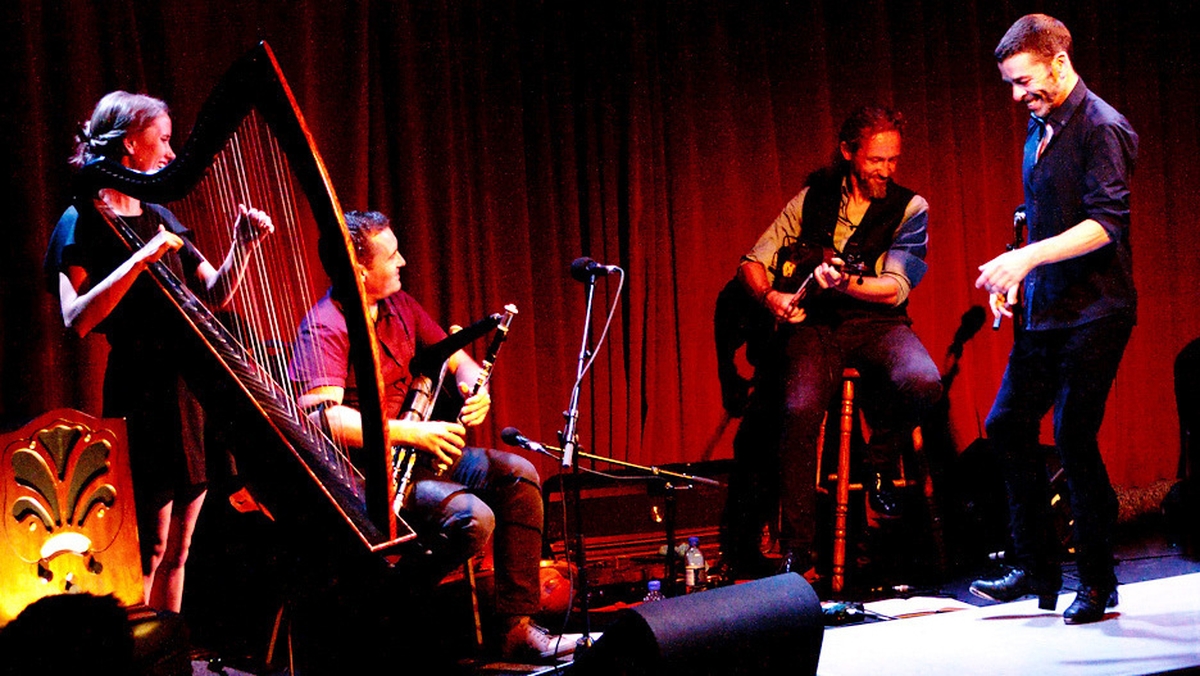 Edges of Light || The Lyric Feature 