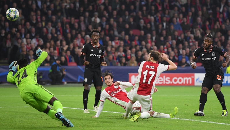 Michy Batshuayi slams home the winner