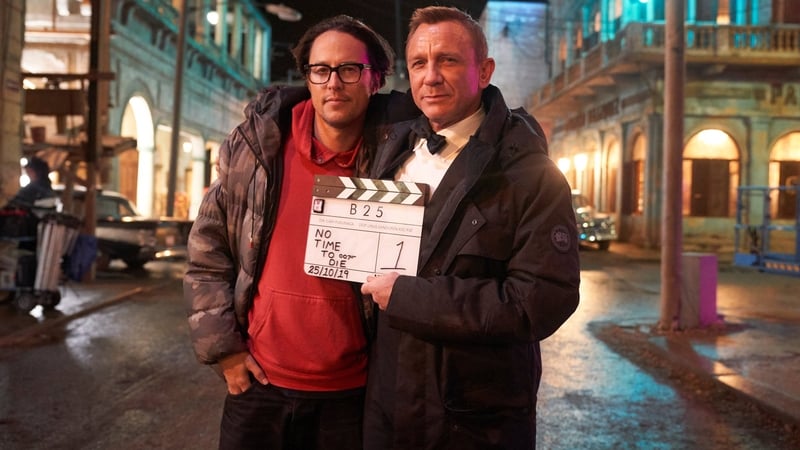 Cary Fukunaga and Daniel Craig, image via the official 007 Twitter account