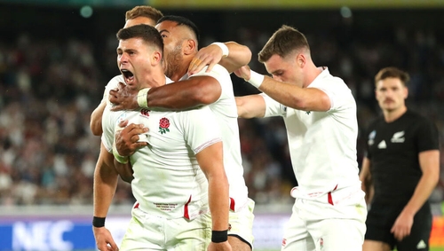 Ben Youngs celebrates Manu Tuilagi's early try against New Zealand