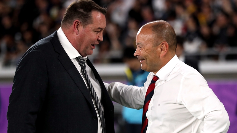 England coach Eddie Jones (R) and New Zealand coach Steve Hansen after the game