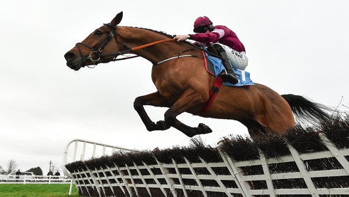 Battleoverdoyen goes at Punchestown