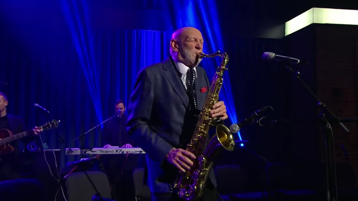 Showband legend Paddy Cole on life, Elvis and fighting lung cancer