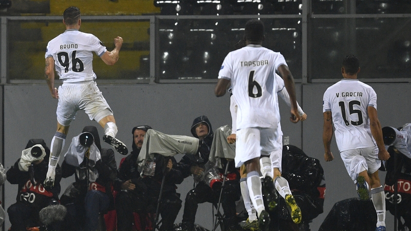 Bruno of Vitoria Guimaraes celebrates his leveller