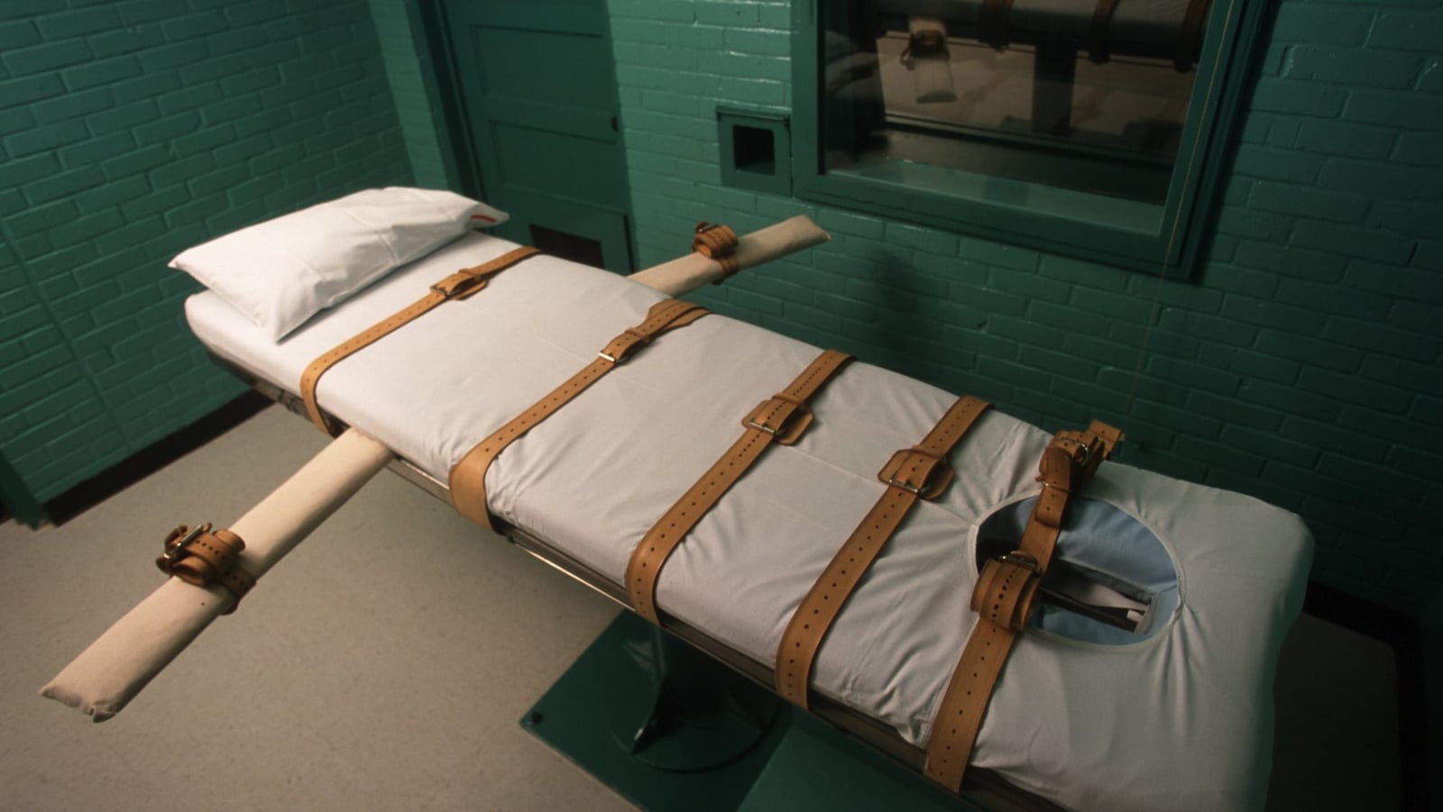 US Justice Department Seeks to Expand Death Penalty with Firing Squad, Electrocution and Gas as Execution Methods - News Directory 3