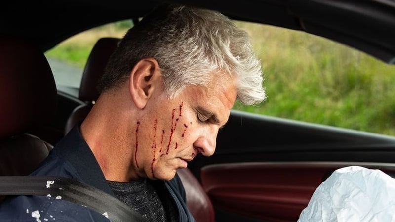 Robert is injured when he's driving home from Vicky's