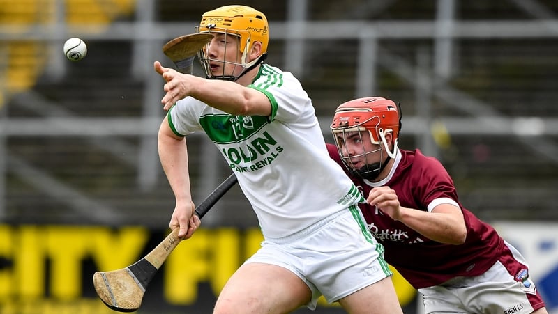 Eoin Reid of Ballyhale Shamrocks in action against Eoin O'Leary of St Martin's