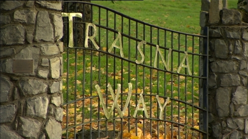 The PSNI confirmed a gang forced their way into a house at Trasna Way in Lisnaskea on Saturday night