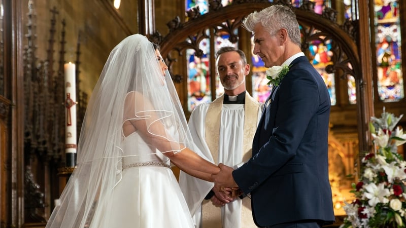 Michelle and Robert prepare to tie the knot