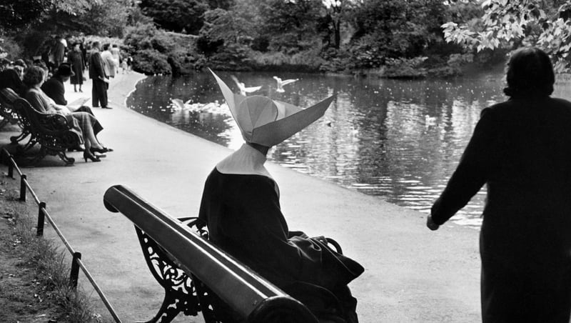 St Stephen's Green 1952 (Pic: Foundation HCB Paris/Magnum Photos)