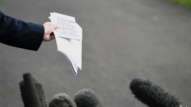 During impeachment proceedings against him, Donald Trump spoke to reporters - his notes with the phrase 'I want no quid pro quo' were captured by photographers