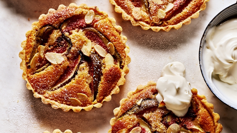 Crisp pastry and jammy figs