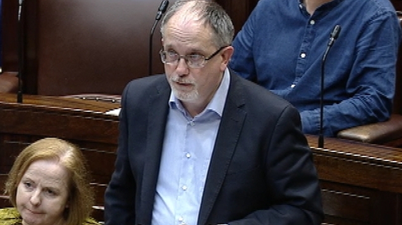 Mick Barry asked if the application could be frozen pending a review