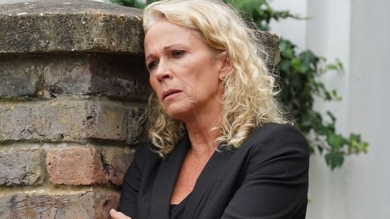 Lisa is not happy with Phil