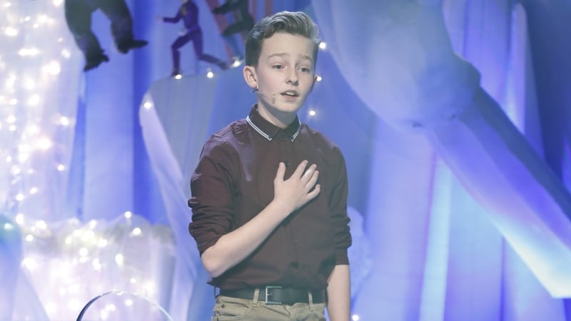 Dennis Mooney singing Grace on last year's Toy Show