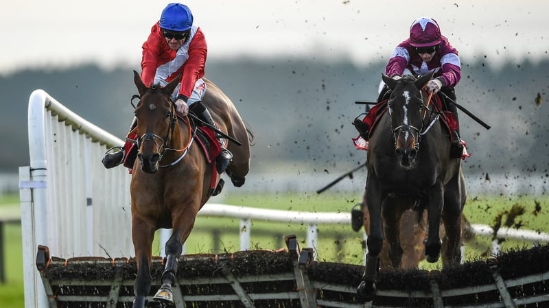 Envoi Allen (red and white silks) is unbeaten in six starts under Rules