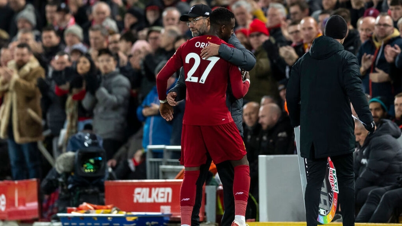 Klopp congratulates Origi after his two goal haul in the Merseyside derby
