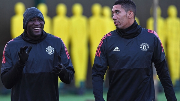 Romelu Lukaku (L) and Chris Smalling are former Manchester United team-mates