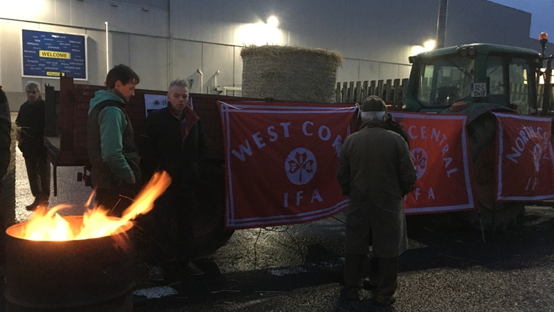 The latest blockade began at 7am at the Lidl Distribution centre in Charleville