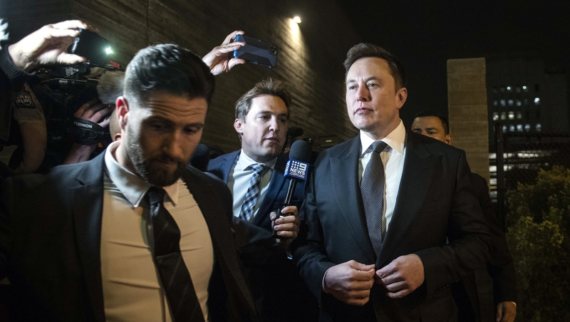 Tesla chief executive Elon Musk (R) tweeted the comment in June 2018