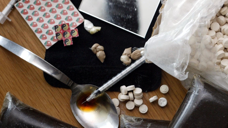 A cocktail of drugs contributed to three-in-five drug deaths in 2017