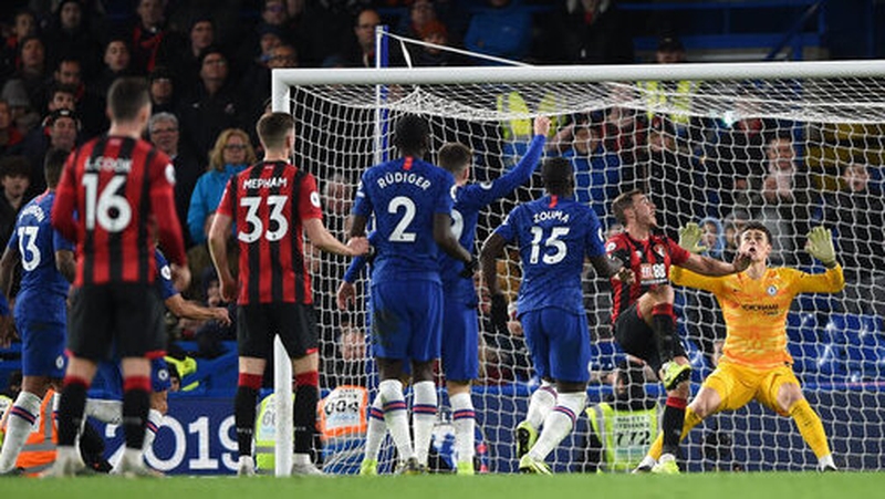 Dan Gosling flicks home Bournemouth's winner