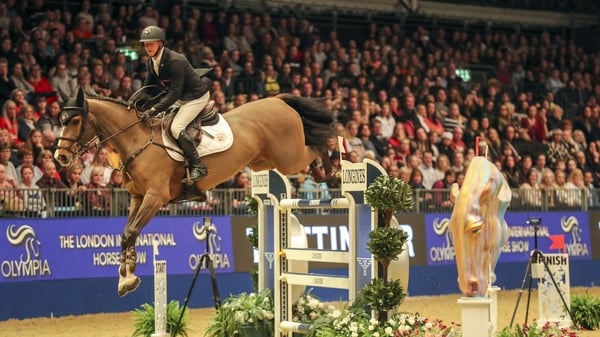 Anthony Condon and Vincomte take flight