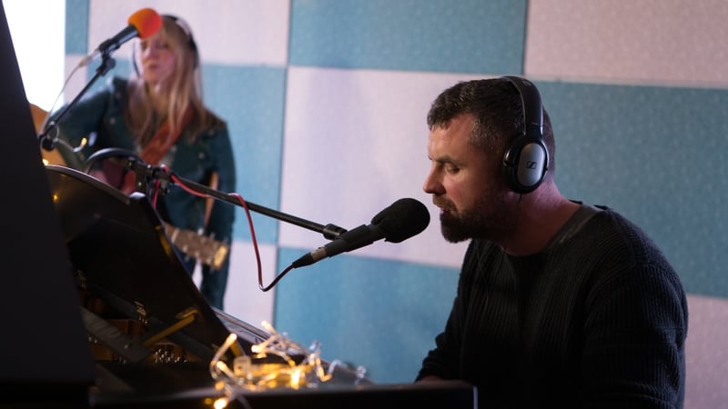 Mick Flannery features in The Sound Wind Blows Christmas special on RTÉ Radio 1