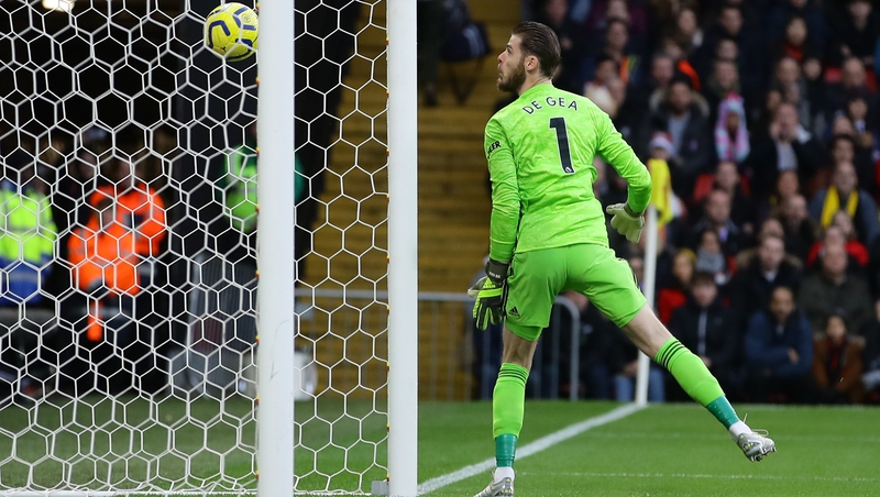 David de Gea looks on as his blunder results in Watford taking the lead