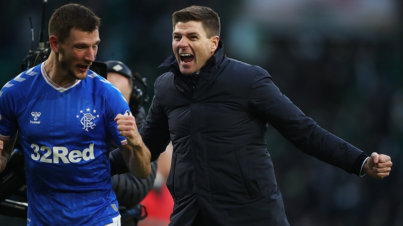 Steven Gerrard celebrates (R)