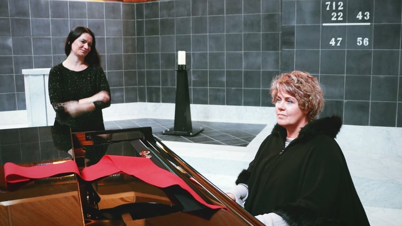 Linda Buckley and Icelandic performer Adda, AKA Arnhildur Valgarðsdóttir